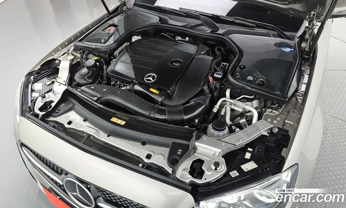 Mercedes-Benz E-Class 2022 2.0 автомат (гидро), фото 5 Mercedes-Benz E-Class 2022 2.0 автомат (гидро), фото 5
