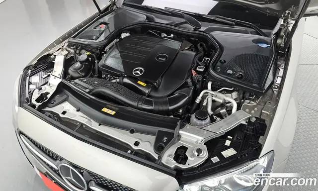 Mercedes-Benz E-Class 2022 2.0 автомат (гидро), миниатюра 5 Mercedes-Benz E-Class 2022 2.0 автомат (гидро), миниатюра 5