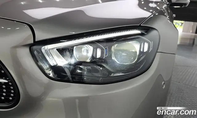 Mercedes-Benz E-Class 2022 2.0 автомат (гидро), миниатюра 7 Mercedes-Benz E-Class 2022 2.0 автомат (гидро), миниатюра 7