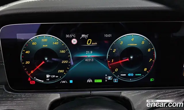 Mercedes-Benz E-Class 2022 2.0 автомат (гидро), миниатюра 10 Mercedes-Benz E-Class 2022 2.0 автомат (гидро), миниатюра 10