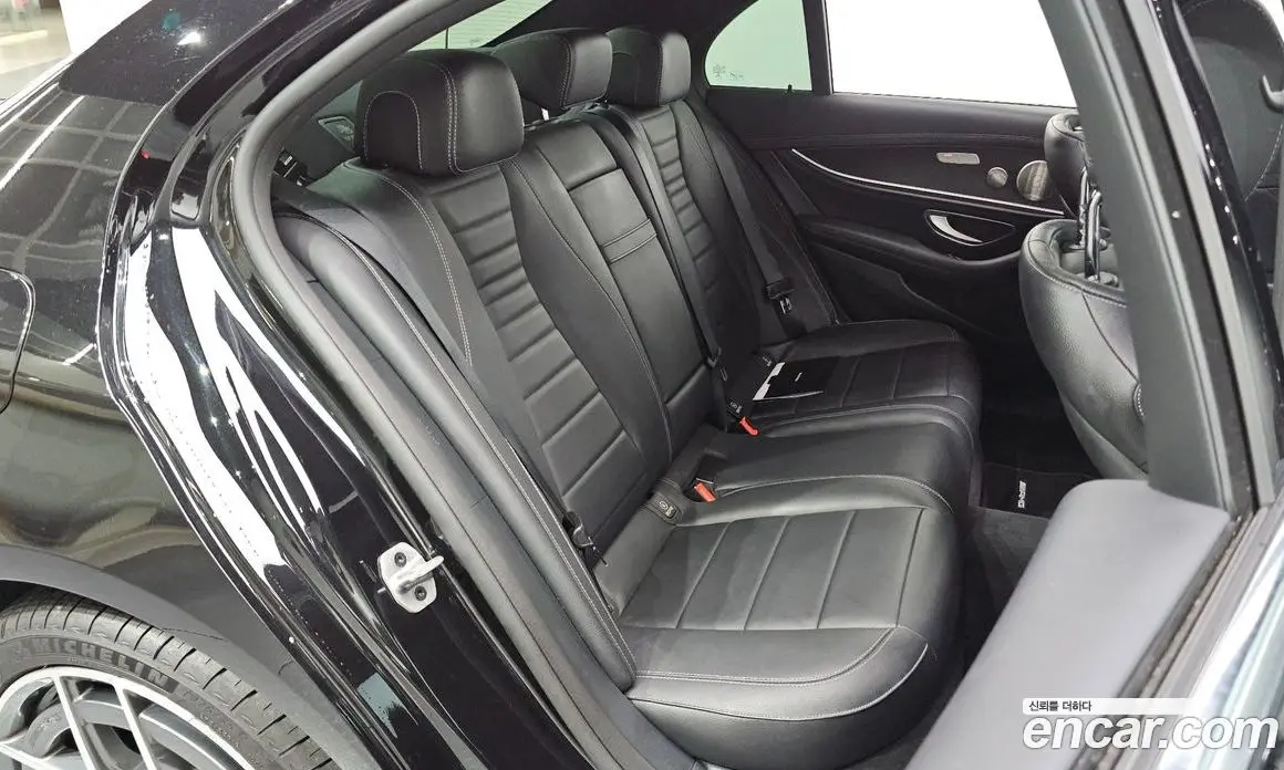 Mercedes-Benz E-Class 2022 2.0 автомат (гидро), фото 11 Mercedes-Benz E-Class 2022 2.0 автомат (гидро), фото 11