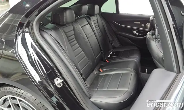 Mercedes-Benz E-Class 2022 2.0 автомат (гидро), миниатюра 11 Mercedes-Benz E-Class 2022 2.0 автомат (гидро), миниатюра 11