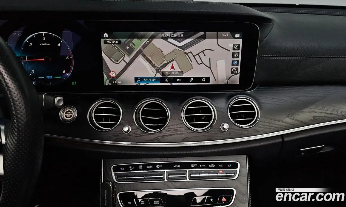 Mercedes-Benz E-Class 2022 2.0 автомат (гидро), фото 13 Mercedes-Benz E-Class 2022 2.0 автомат (гидро), фото 13