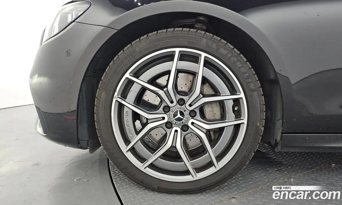 Mercedes-Benz E-Class 2022 2.0 автомат (гидро), фото 5 Mercedes-Benz E-Class 2022 2.0 автомат (гидро), фото 5