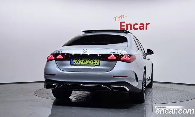 Mercedes-Benz E-Class 2025 2.0 автомат (гидро), миниатюра 4 Mercedes-Benz E-Class 2025 2.0 автомат (гидро), миниатюра 4