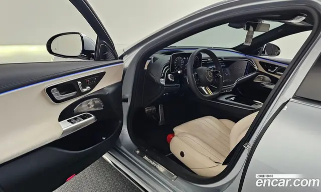 Mercedes-Benz E-Class 2025 2.0 автомат (гидро), миниатюра 10 Mercedes-Benz E-Class 2025 2.0 автомат (гидро), миниатюра 10