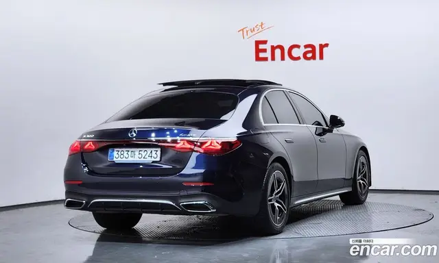 Mercedes-Benz E-Class 2025 2.0 автомат (гидро), миниатюра 2 Mercedes-Benz E-Class 2025 2.0 автомат (гидро), миниатюра 2