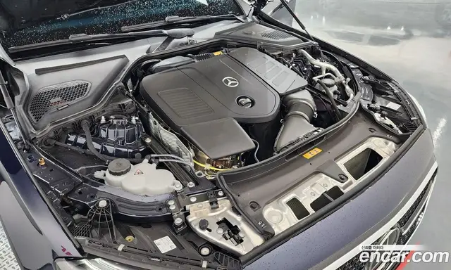 Mercedes-Benz E-Class 2025 2.0 автомат (гидро), миниатюра 6 Mercedes-Benz E-Class 2025 2.0 автомат (гидро), миниатюра 6