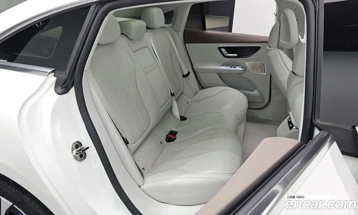 Mercedes-Benz EQE 2022 0.3 автомат (гидро), фото 17 Mercedes-Benz EQE 2022 0.3 автомат (гидро), фото 17