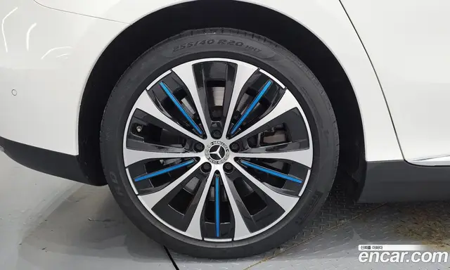 Mercedes-Benz EQE 2022 0.3 автомат (гидро), миниатюра 5 Mercedes-Benz EQE 2022 0.3 автомат (гидро), миниатюра 5