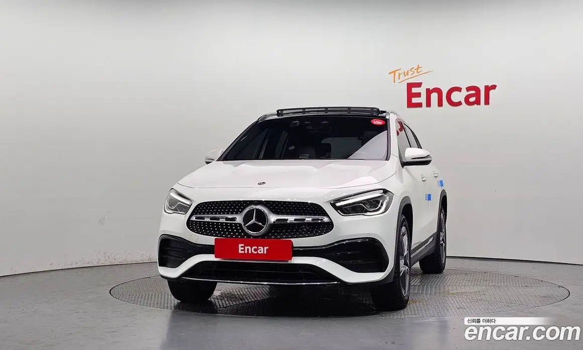 Mercedes-Benz GLA-Class 2022 2.0 автомат (гидро), фото 3