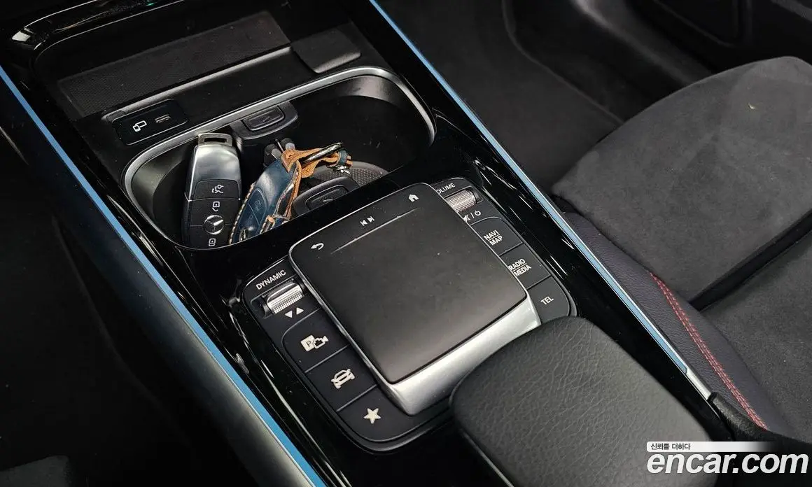 Mercedes-Benz GLA-Class 2022 2.0 автомат (гидро), фото 24
