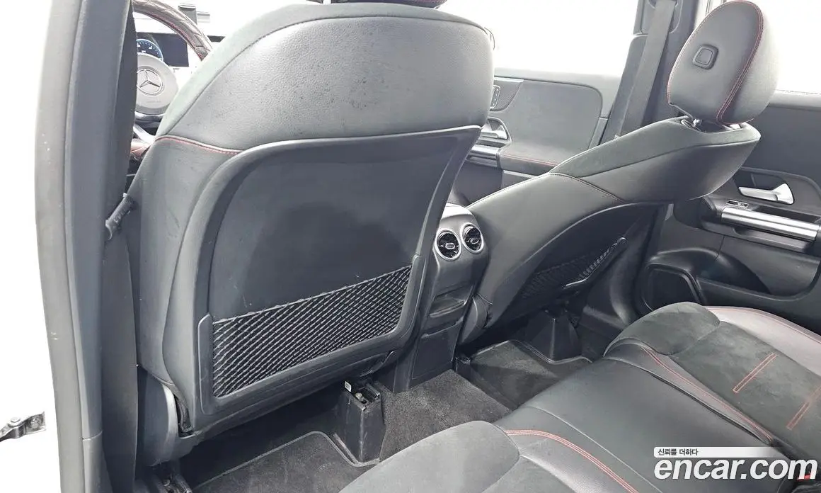 Mercedes-Benz GLA-Class 2022 2.0 автомат (гидро), фото 29