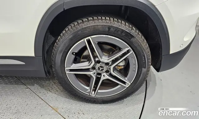 Mercedes-Benz GLA-Class 2022 2.0 автомат (гидро), миниатюра 7