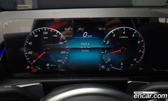 Mercedes-Benz GLB-Class 2021 2.0 автомат (гидро), миниатюра 11