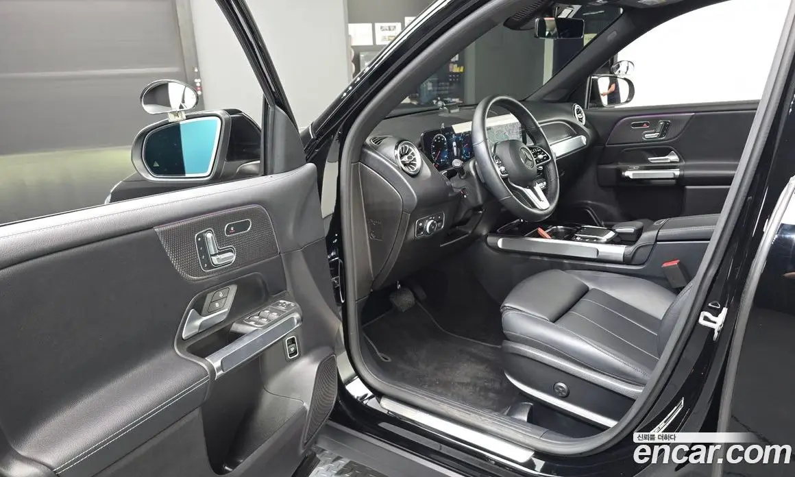 Mercedes-Benz GLB-Class 2021 2.0 автомат (гидро), фото 13