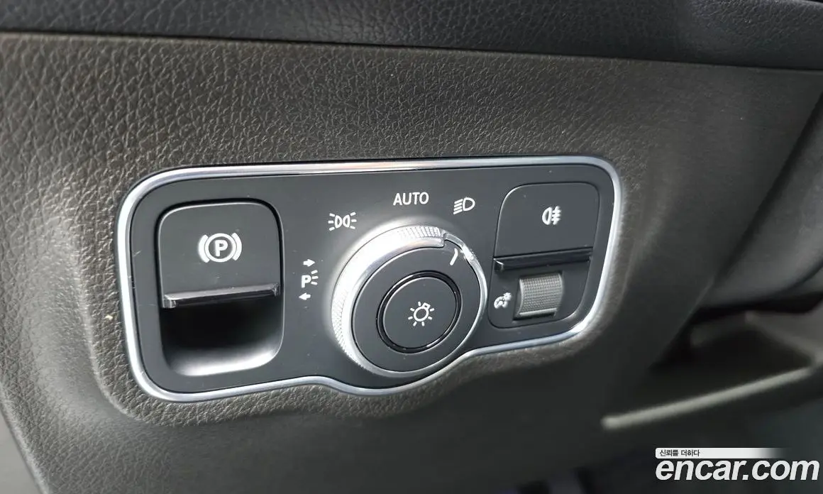 Mercedes-Benz GLB-Class 2021 2.0 автомат (гидро), фото 29