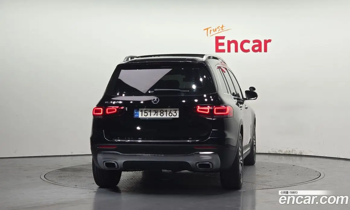 Mercedes-Benz GLB-Class 2021 2.0 автомат (гидро), фото 4