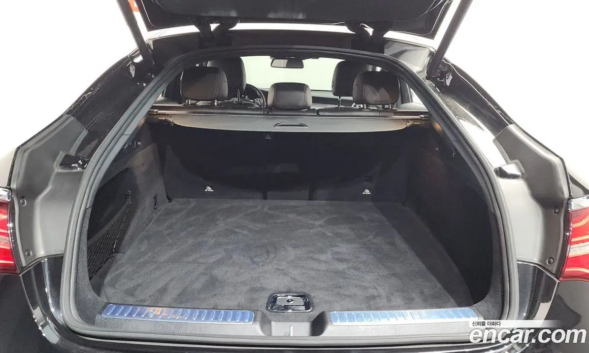 Mercedes-Benz GLC-Class 2019 2.0 автомат (гидро), фото 17 Mercedes-Benz GLC-Class 2019 2.0 автомат (гидро), фото 17