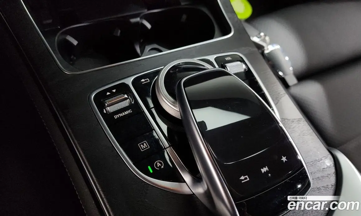 Mercedes-Benz GLC-Class 2019 2.0 автомат (гидро), фото 19 Mercedes-Benz GLC-Class 2019 2.0 автомат (гидро), фото 19