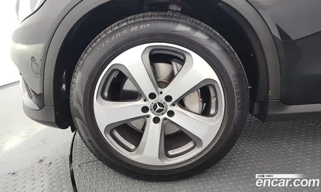 Mercedes-Benz GLC-Class 2019 2.0 автомат (гидро), миниатюра 5 Mercedes-Benz GLC-Class 2019 2.0 автомат (гидро), миниатюра 5