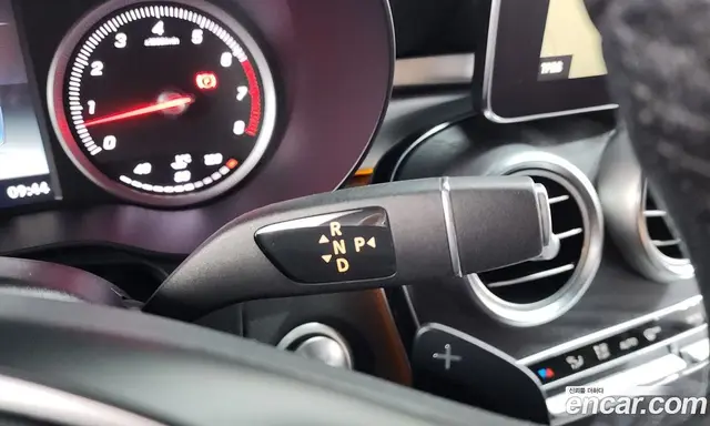 Mercedes-Benz GLC-Class 2019 2.0 автомат (гидро), миниатюра 9 Mercedes-Benz GLC-Class 2019 2.0 автомат (гидро), миниатюра 9