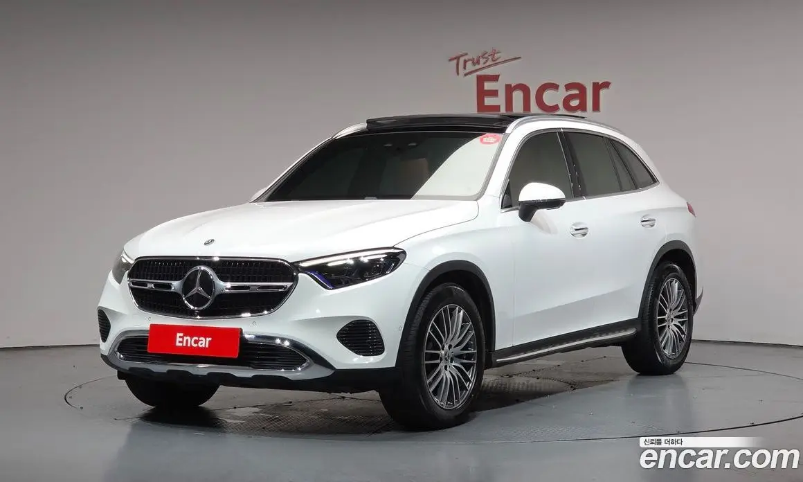 Mercedes-Benz GLC-Class 2025 2.0 автомат (гидро), фото 1 Mercedes-Benz GLC-Class 2025 2.0 автомат (гидро), фото 1
