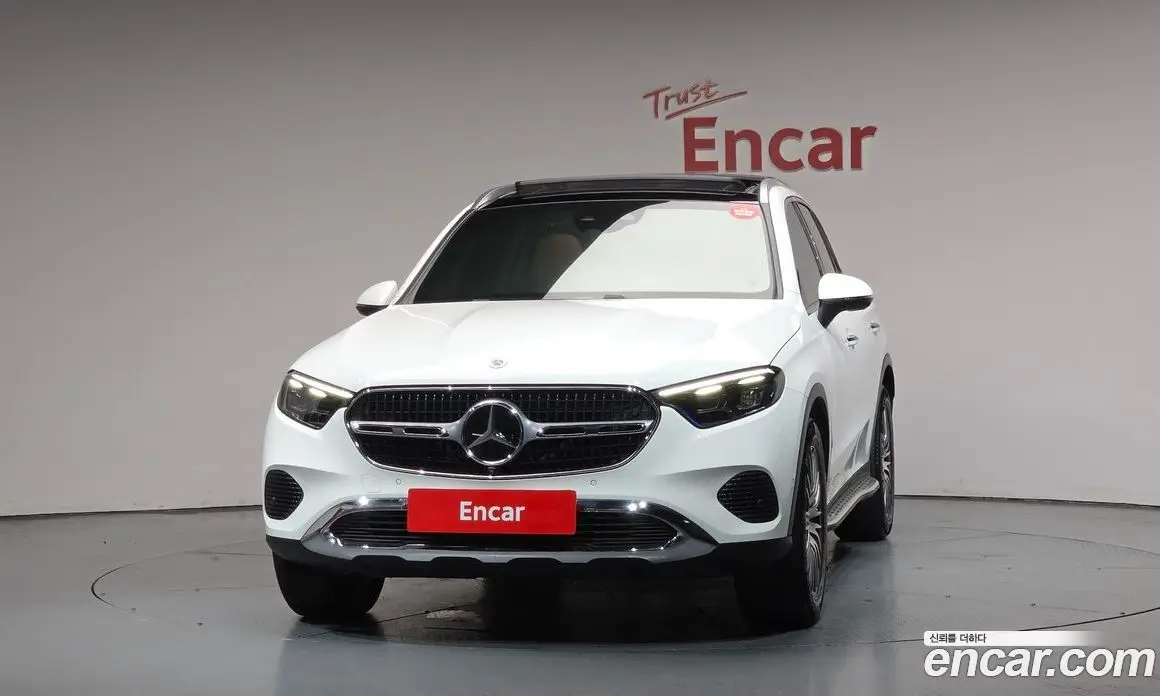 Mercedes-Benz GLC-Class 2025 2.0 автомат (гидро), фото 3 Mercedes-Benz GLC-Class 2025 2.0 автомат (гидро), фото 3