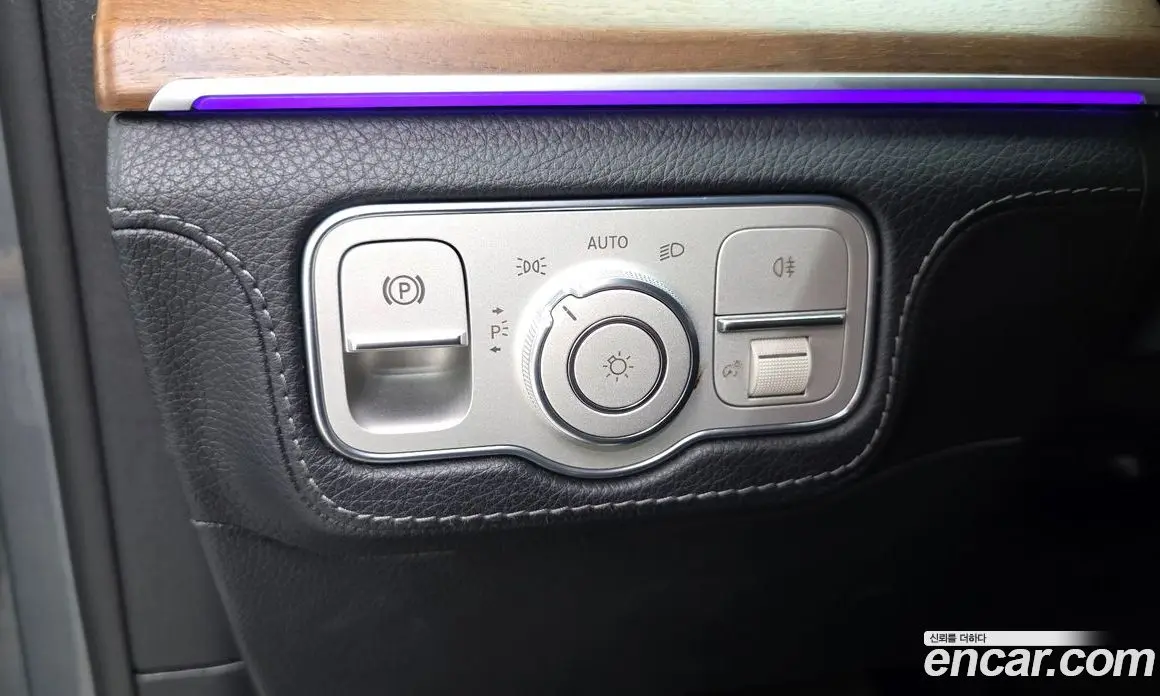 Mercedes-Benz GLE-Class 2020 3.0 автомат (гидро), фото 26 Mercedes-Benz GLE-Class 2020 3.0 автомат (гидро), фото 26