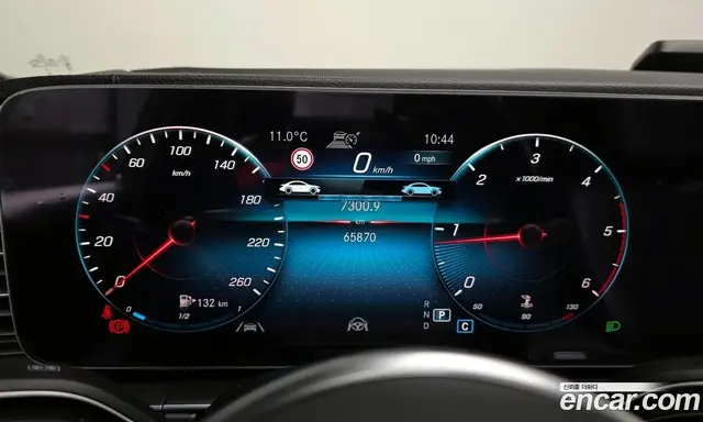 Mercedes-Benz GLE-Class 2023 2.9 автомат (гидро), миниатюра 8