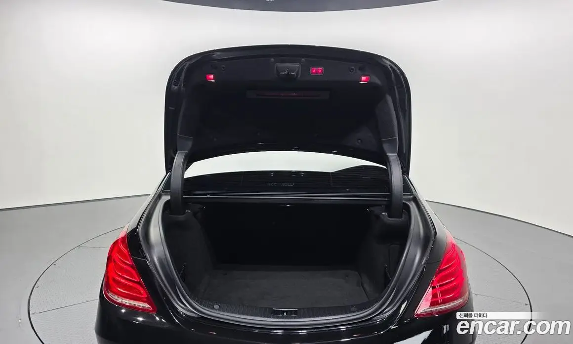 Mercedes-Benz S-Class 2017 3.0 автомат (гидро), фото 20 Mercedes-Benz S-Class 2017 3.0 автомат (гидро), фото 20