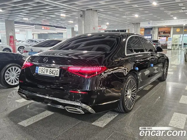 Mercedes-Benz S-Class 2022 2.9 автомат (гидро), миниатюра 2