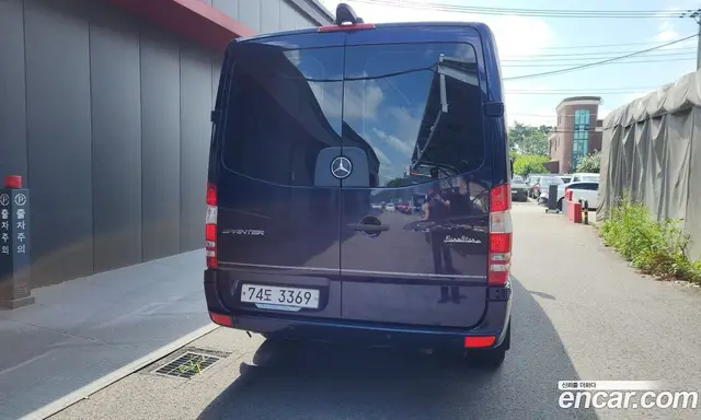 Mercedes-Benz Sprinter 2021 3.0 автомат (гидро), миниатюра 4 Mercedes-Benz Sprinter 2021 3.0 автомат (гидро), миниатюра 4