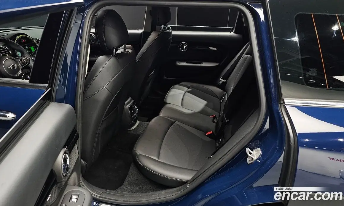 Mini Clubman 2018 1.5 автомат (гидро), фото 18 Mini Clubman 2018 1.5 автомат (гидро), фото 18