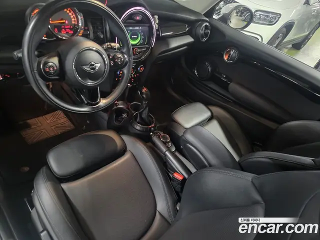 Mini Cooper 2017 1.5 автомат (гидро), миниатюра 9 Mini Cooper 2017 1.5 автомат (гидро), миниатюра 9