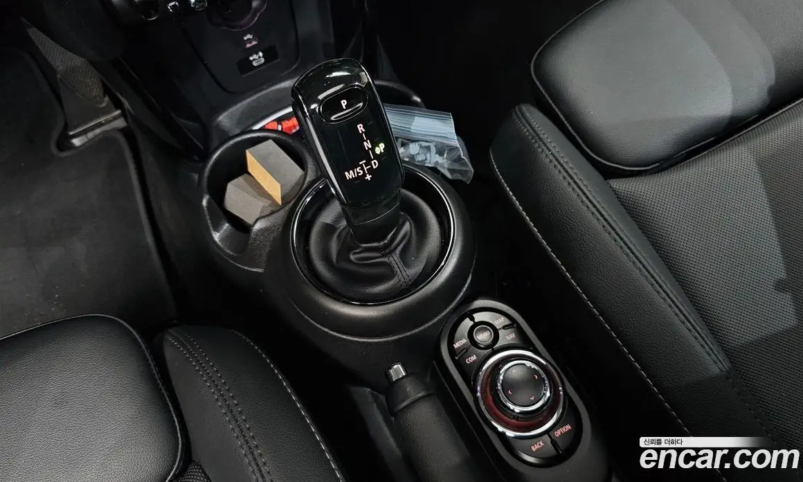 Mini Cooper 2021 1.5 автомат (гидро), фото 11