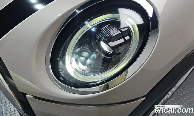 Mini Cooper 2021 1.5 автомат (гидро), миниатюра 7