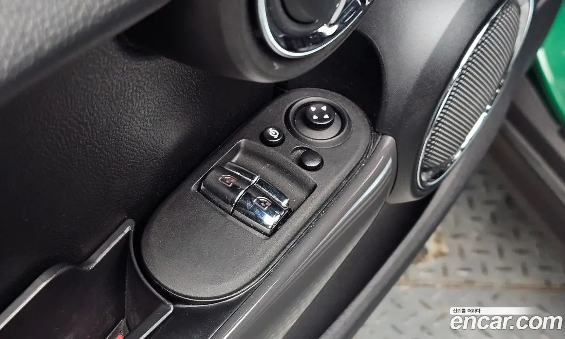 Mini Cooper 2021 1.5 автомат (гидро), фото 27