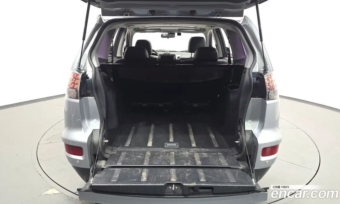 Mitsubishi Outlander 2010 2.4 автомат (гидро), фото 20 Mitsubishi Outlander 2010 2.4 автомат (гидро), фото 20