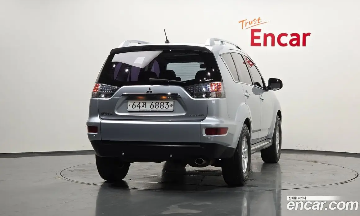 Mitsubishi Outlander 2010 2.4 автомат (гидро), фото 4 Mitsubishi Outlander 2010 2.4 автомат (гидро), фото 4