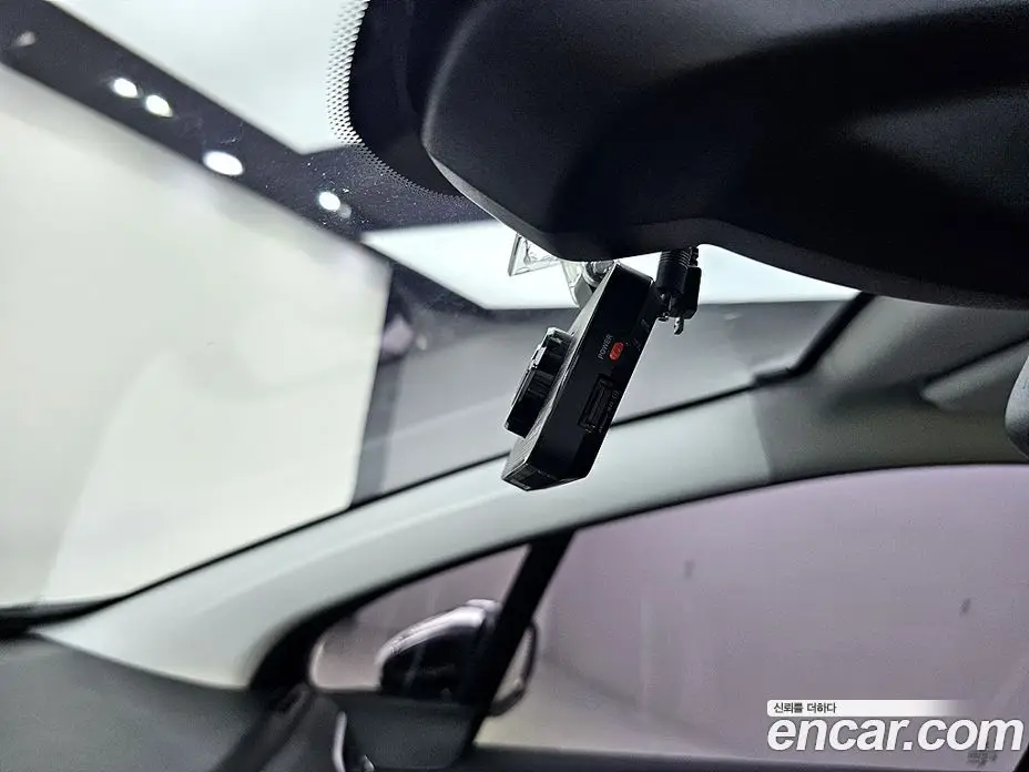 Peugeot 2008 2017 1.6 автомат (гидро), фото 13 Peugeot 2008 2017 1.6 автомат (гидро), фото 13