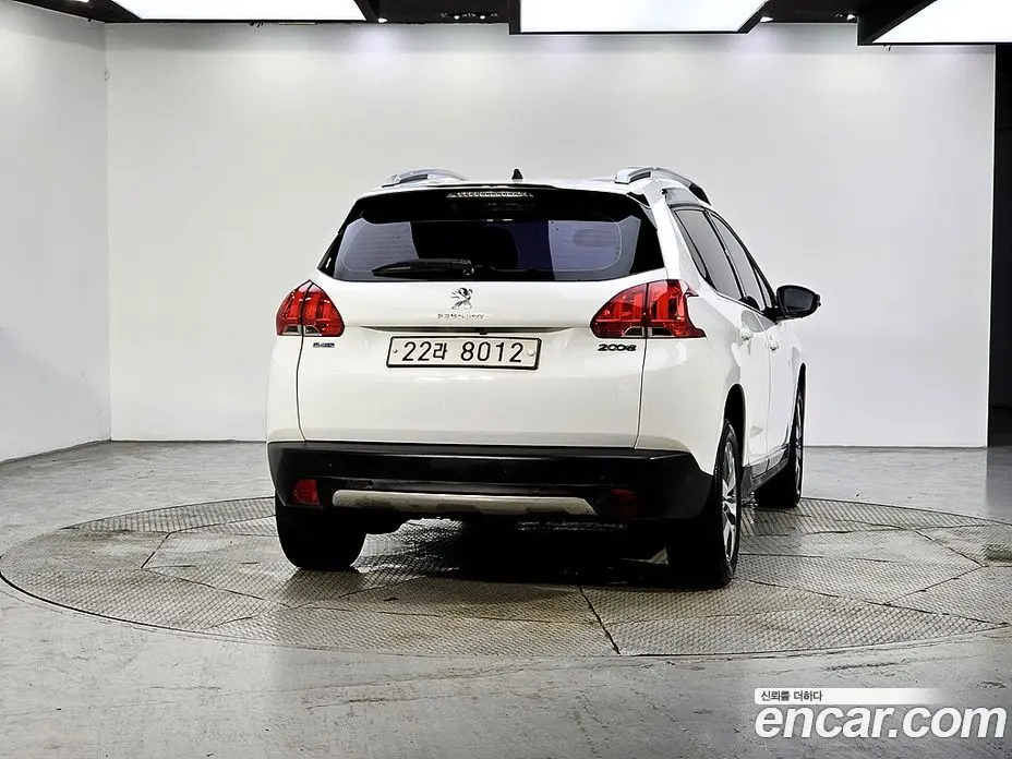 Peugeot 2008 2017 1.6 автомат (гидро), фото 3 Peugeot 2008 2017 1.6 автомат (гидро), фото 3