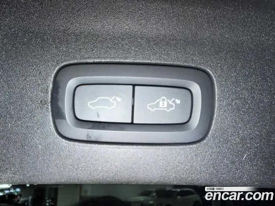 Polestar Polestar 2 2022 автомат (гидро), фото 18 Polestar Polestar 2 2022 автомат (гидро), фото 18