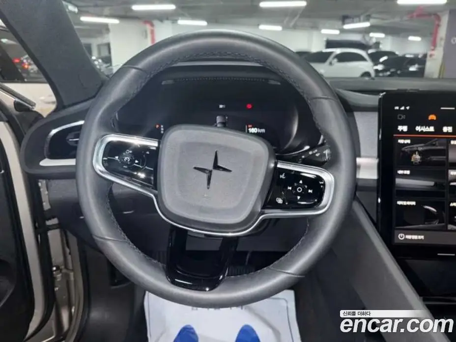 Polestar Polestar 2 2022 автомат (гидро), фото 8 Polestar Polestar 2 2022 автомат (гидро), фото 8
