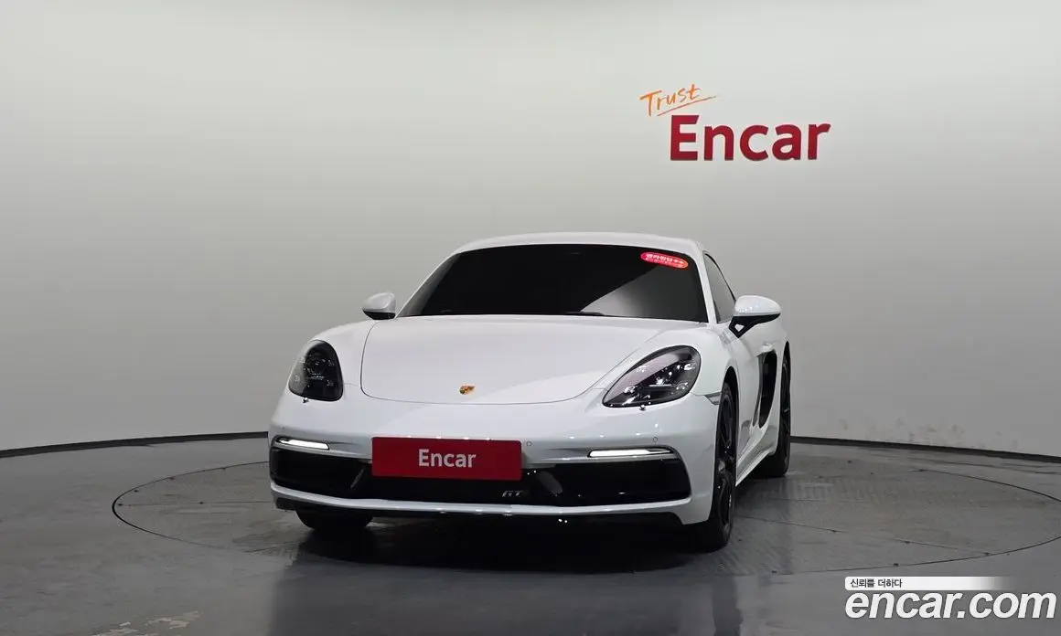 Porsche 718 2017 2.0 автомат (гидро), фото 2 Porsche 718 2017 2.0 автомат (гидро), фото 2