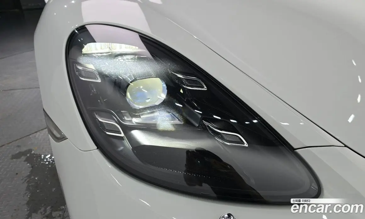 Porsche 718 2017 2.0 автомат (гидро), фото 7 Porsche 718 2017 2.0 автомат (гидро), фото 7