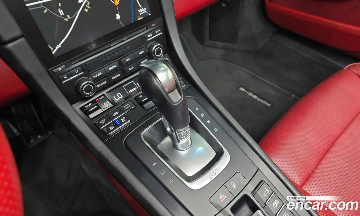 Porsche 911 2017 3.0 автомат (гидро), фото 11 Porsche 911 2017 3.0 автомат (гидро), фото 11