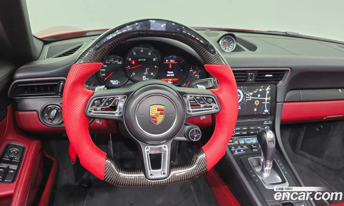 Porsche 911 2017 3.0 автомат (гидро), фото 17 Porsche 911 2017 3.0 автомат (гидро), фото 17
