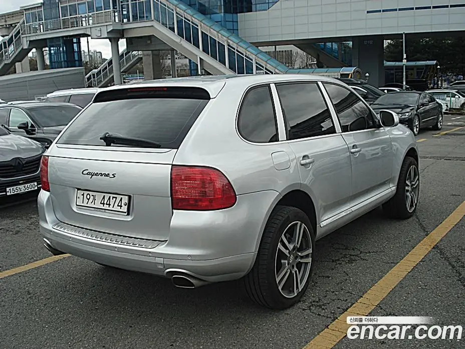 Porsche Cayenne 2005 3.2 автомат (гидро), фото 19 Porsche Cayenne 2005 3.2 автомат (гидро), фото 19