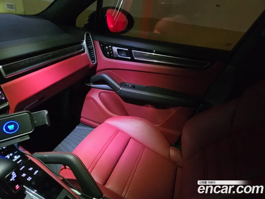 Porsche Cayenne 2021 4.0 автомат (гидро), фото 8 Porsche Cayenne 2021 4.0 автомат (гидро), фото 8